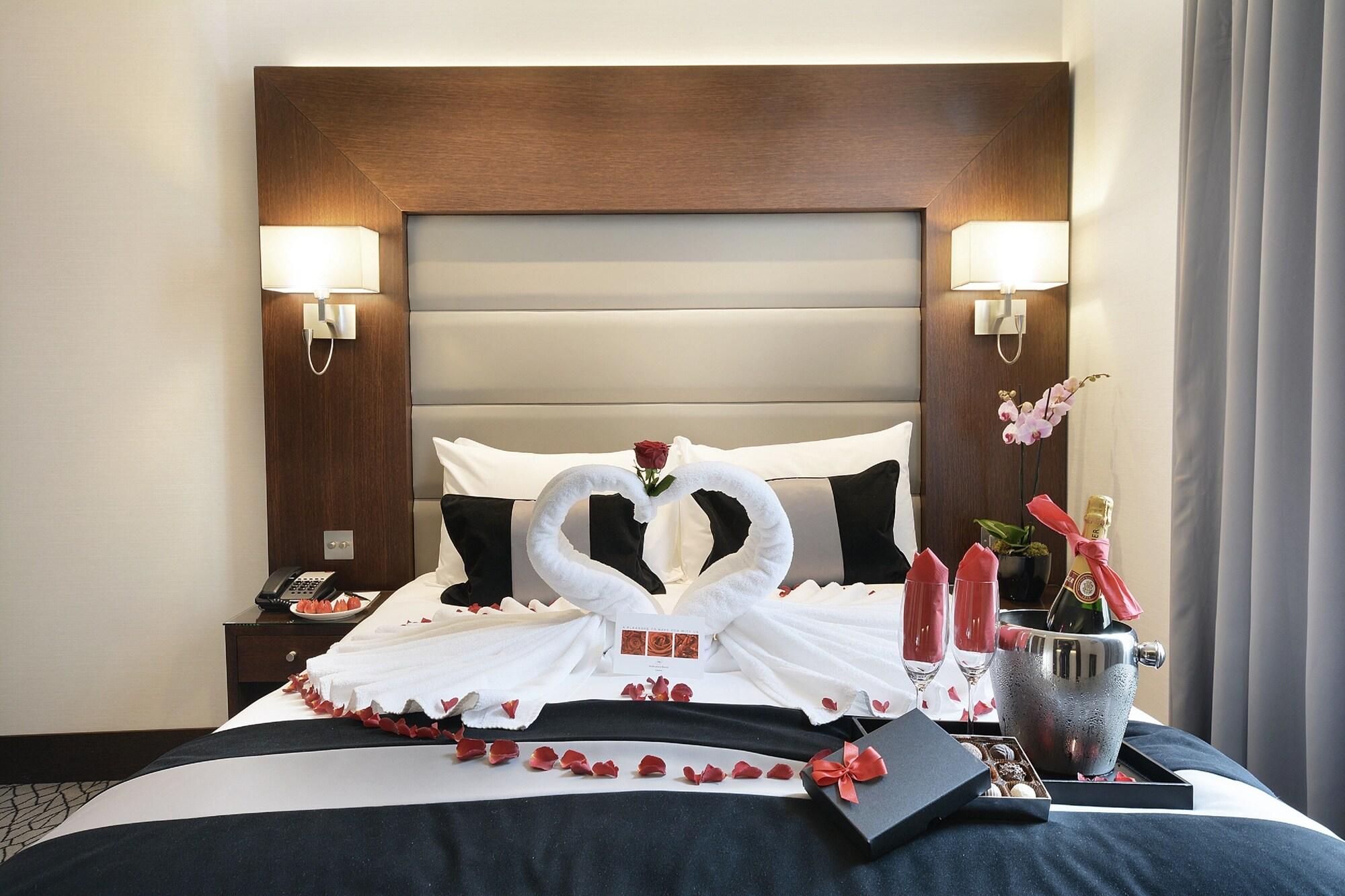 Paddington Court Executive Rooms London Bagian luar foto